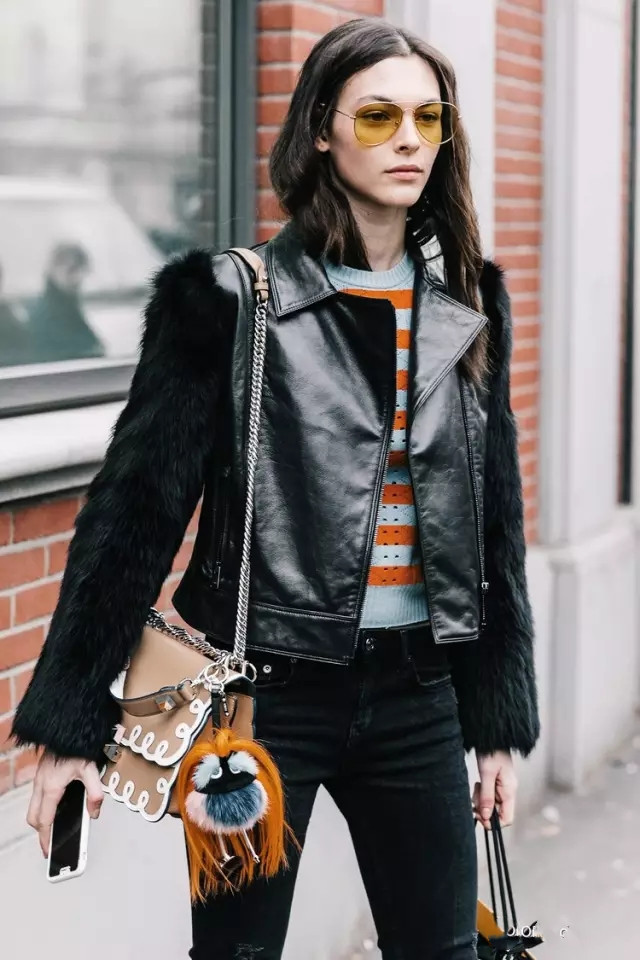 现在很流行的一个链条包,适合春夏的链条包推荐