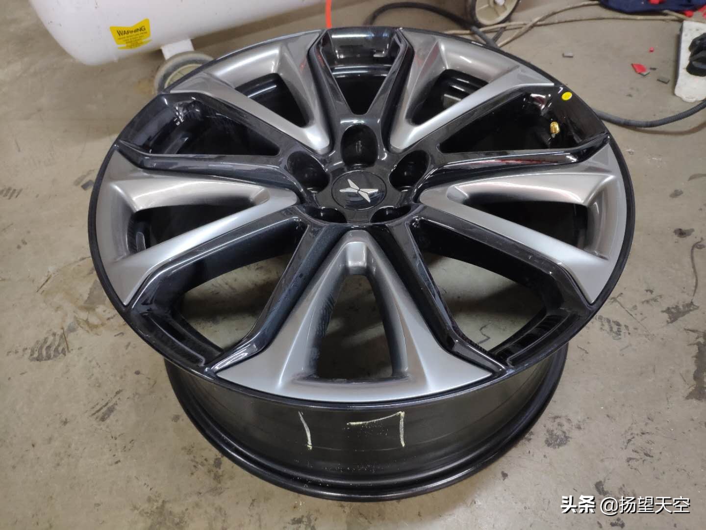 小鹏p7轮胎米其林带不带静音棉,郑州小鹏p7米其林轮胎一个多少钱