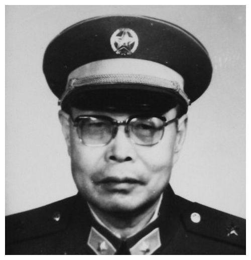他姓王，是陕西和王姓唯一健在的开国将军，曾任山西军区司令员