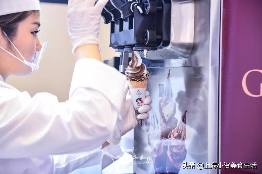 大白兔联名godiva,godiva夏日冰品