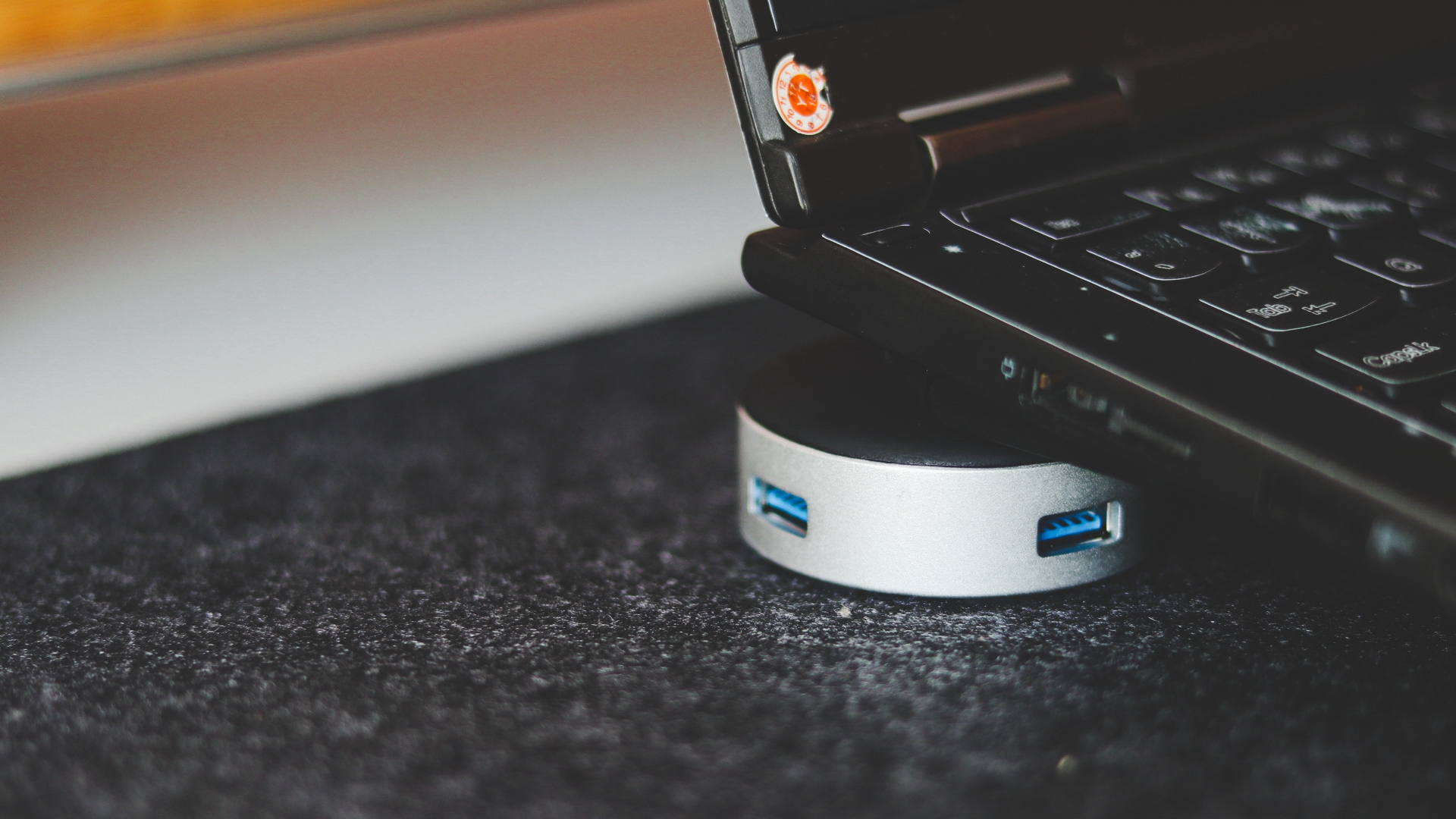 笔记本夏季怎么样散热,如何选择笔记本散热器