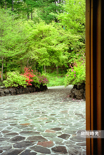 中式庭院古代老石板铺装,庭院铺装样式区域颜色搭配