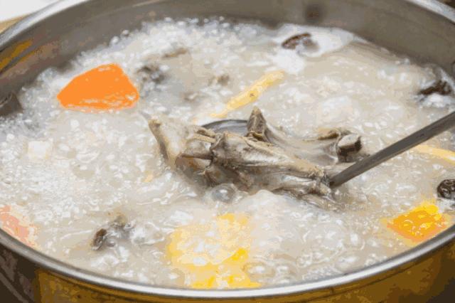 外国人最喜欢的中国美食竟是：火锅！全世界人有多爱吃火锅？