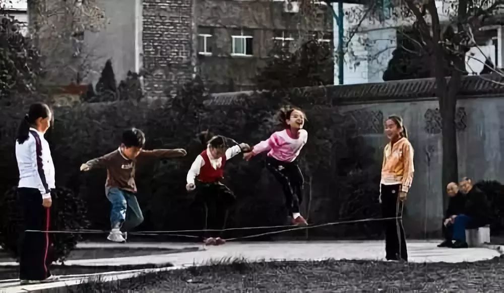 乘法口诀表图大图,简单又容易看的乘法口诀表图