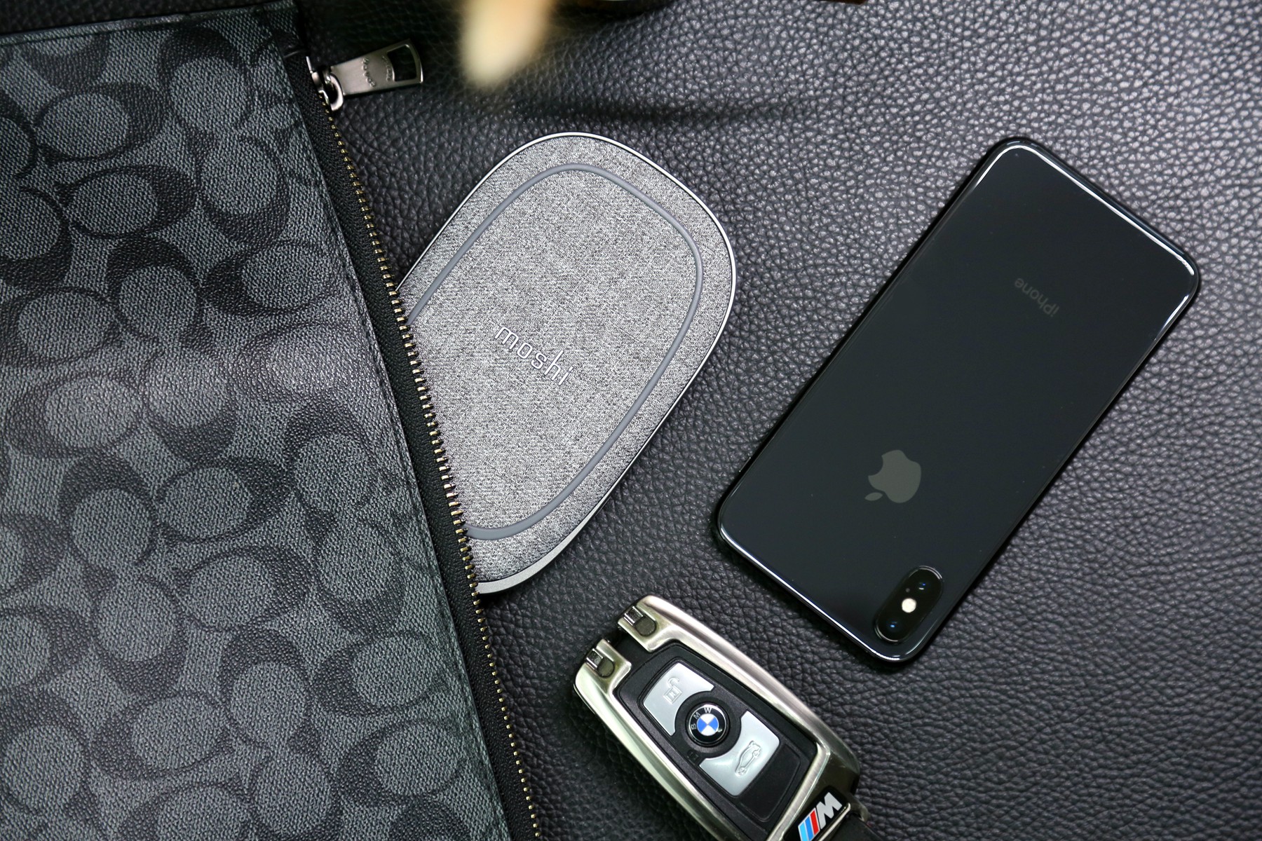 这才是无线充电的最好方法,这才是正确的充电方式