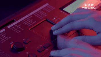 美得理电子琴mk402打碟视频,美得理电子琴mk402演奏视频