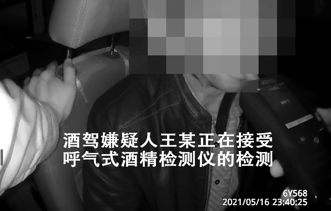 喝酒没驾驶证开摩托车怎么处理,喝酒后开摩托车违法吗