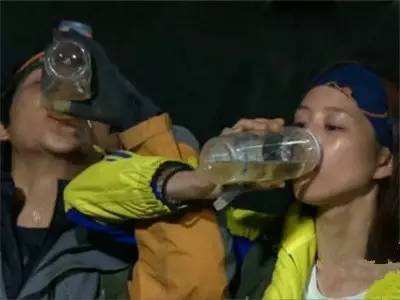 缺水的时候尿可以喝吗,严重缺水仍然要排出尿液