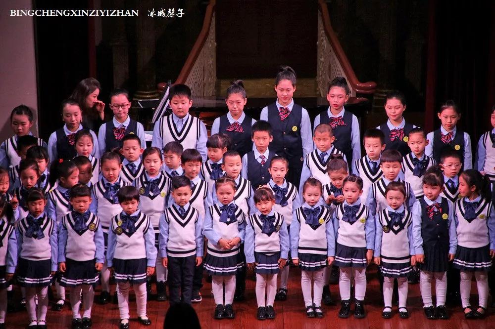 雅歌儿童合唱团，哈尔滨音乐舞台上的小星星