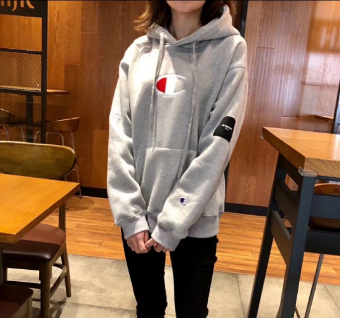 吉普刺绣加绒卫衣,冠军卫衣红色带帽新款加绒