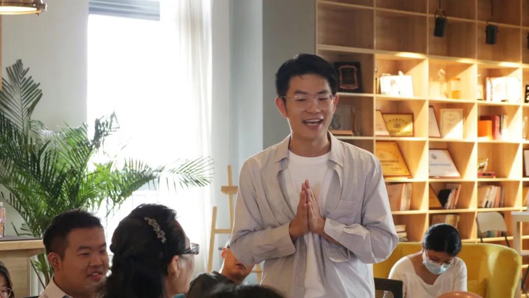 “我见到最喜欢的老师了”，尚德机构师生见面会活动如期而至