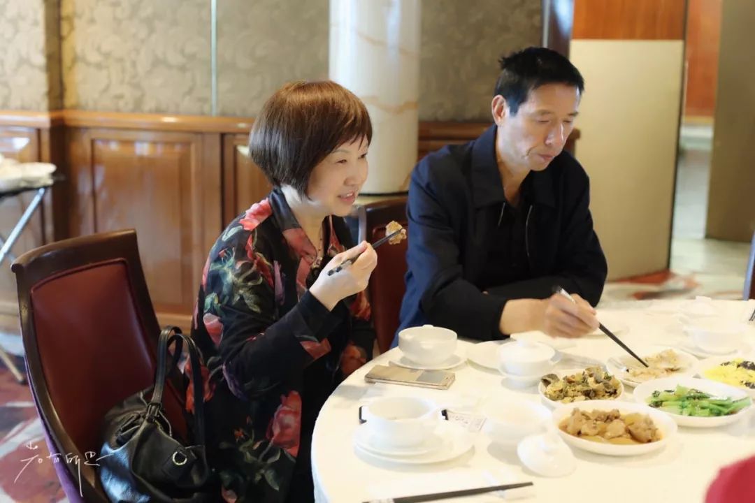 带着父母去旅行完整,带父母五天的旅行