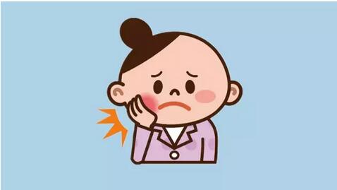 吃饭咬到腮帮怎么好得快,吃东西咬到腮帮是上火吗