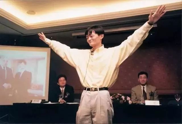 马云的人生转折点在哪里,马云人生中的两大贵人