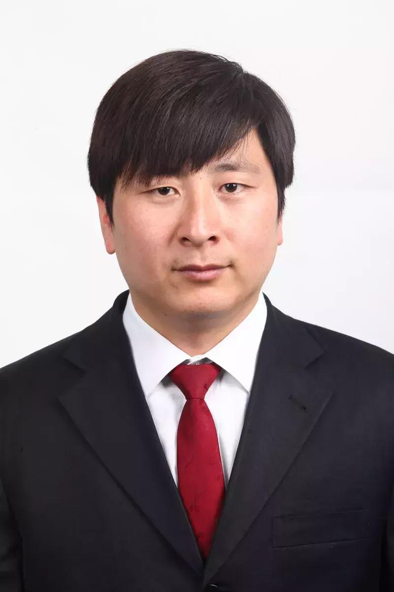 江苏省人民医院周日有专家坐诊吗,江苏省医生福利