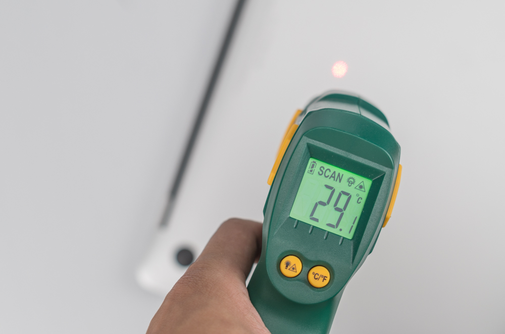 世达红外线工业用测温仪使用说明,世达红外测温仪怎么设置参考温度