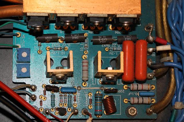 LUXKIT501可以切换AB类的功放后级，以前的设计也是费尽心机