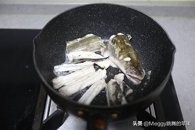 再也不吃外面的饭菜,做得最好吃的鳗鱼饭