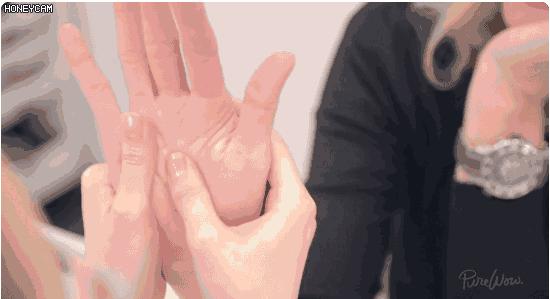 颈椎炎怎么按摩缓解,每天按摩头部可以改善颈椎病吗