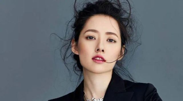 郭碧婷几月份结的婚,郭碧婷还没领证