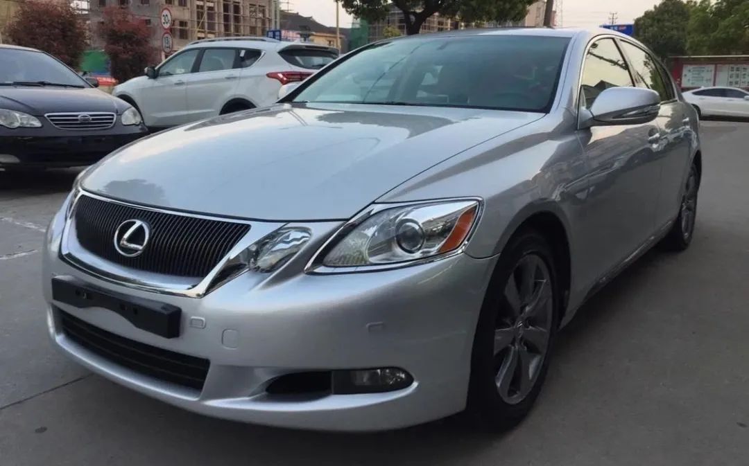 奔驰哪款车最值得入手2023款,入门级奔驰哪一款二手车值得购买