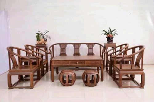 家具城的家具，顾客可以免费用10年，老板在玩什么猫腻？