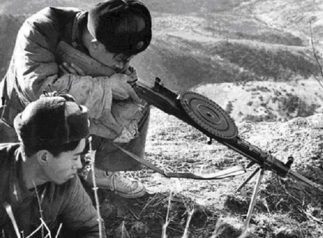 抗美援朝时期，中国购买苏联对华援助*器武**花了多少钱？14年才还清