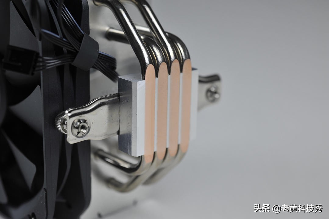 百元出头的散热号称能压5.0G的i7？我测完差点笑出声