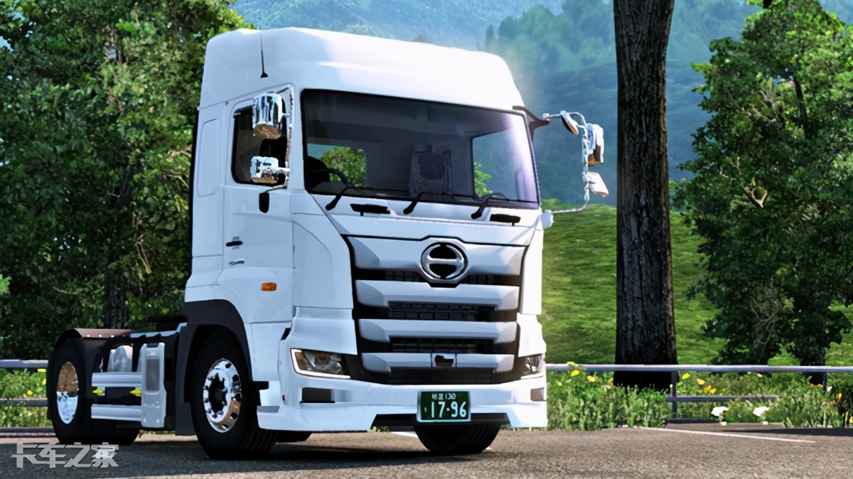 日野2代普罗菲亚重卡将引进中国，这满脸的镀铬装饰你喜欢吗？