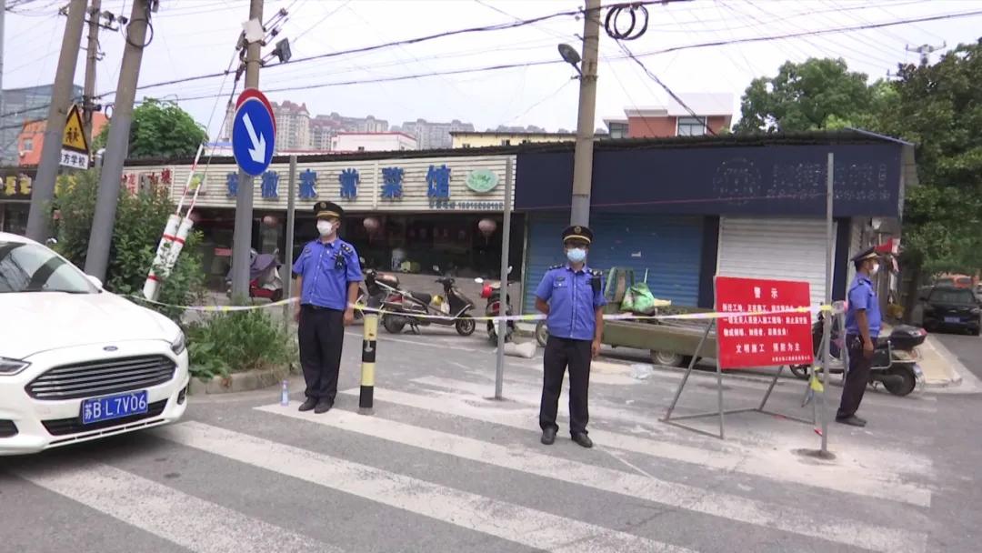 无锡小吃一条街最新视频,无锡小吃最多的一条街