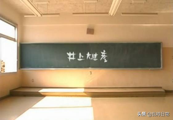 让我们的青春哭成狗，只是他彪悍人生里一件小事