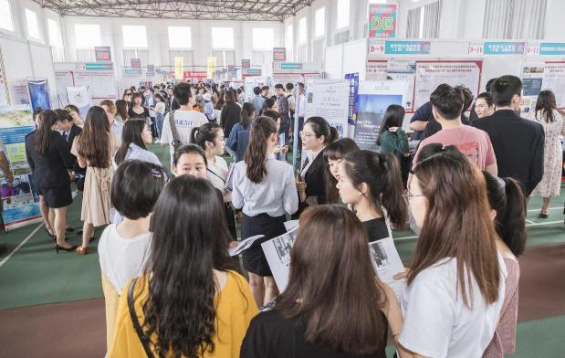 大学生实习可以签三方就业协议吗,大学生实习的三方协议可以签吗