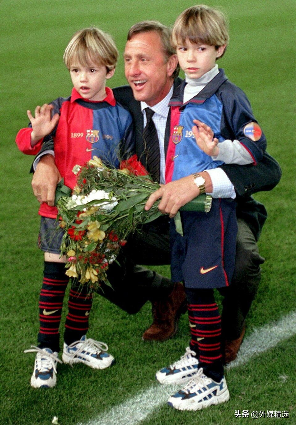 荷兰飞人克鲁伊夫去世,怀念荷兰飞人克鲁伊夫