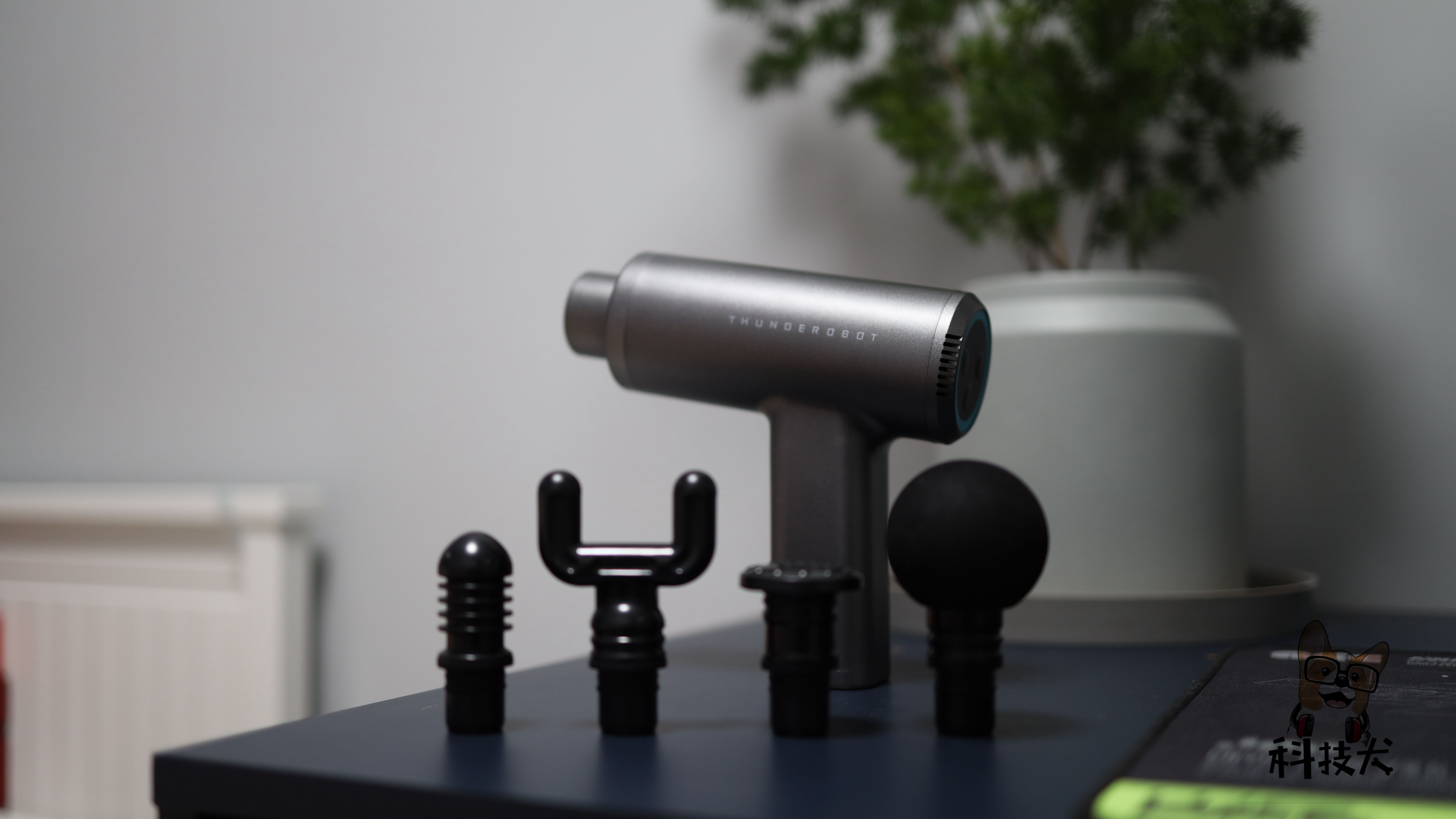 雷神x1便携式按摩器,按摩器雷神