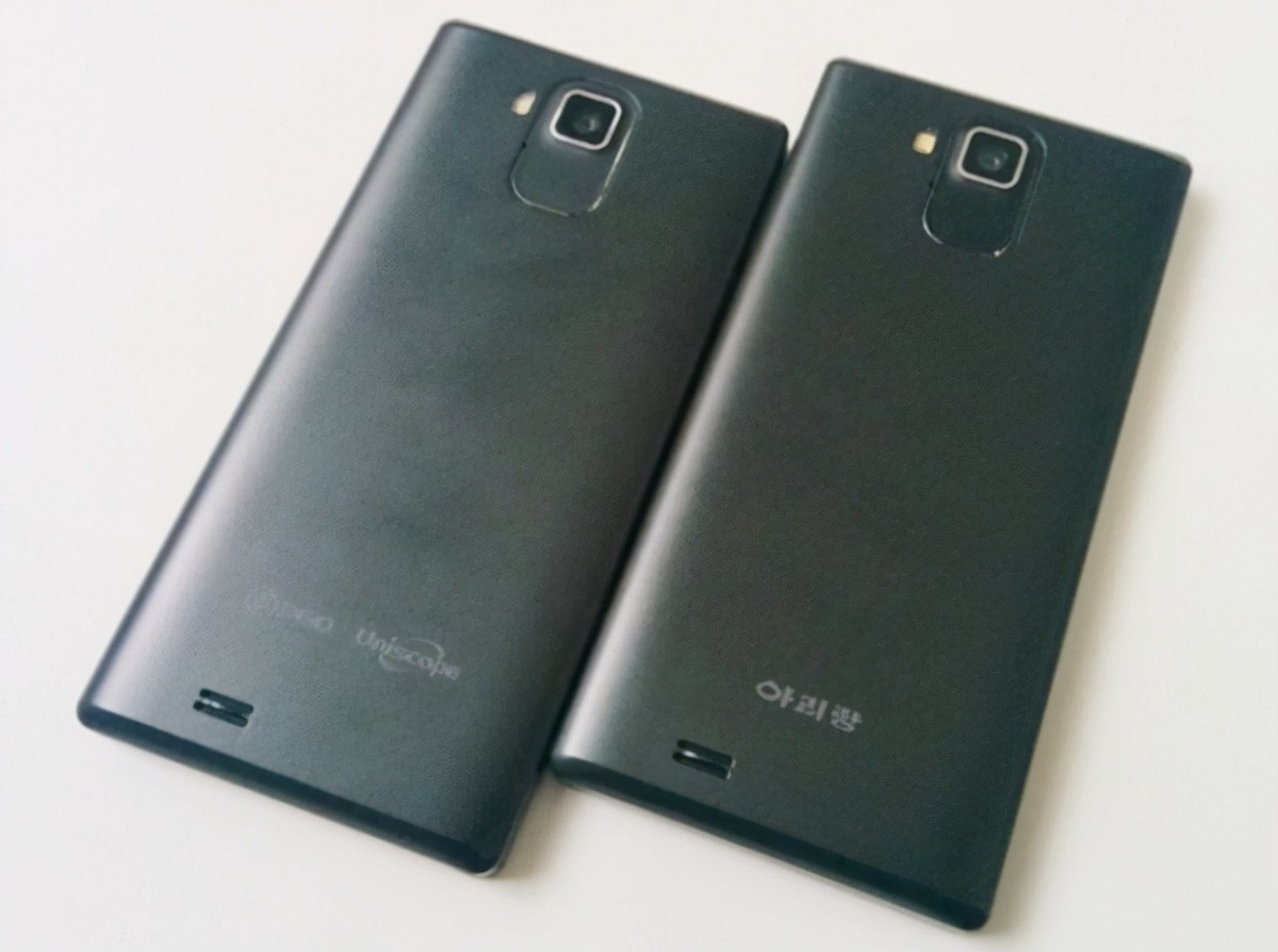 朝鲜实地拍摄,朝鲜士兵观察韩国动态图片