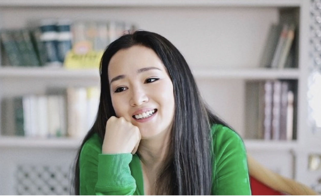 巩俐为何甘愿嫁给70岁的米歇尔,巩俐再婚嫁71岁法国音乐家