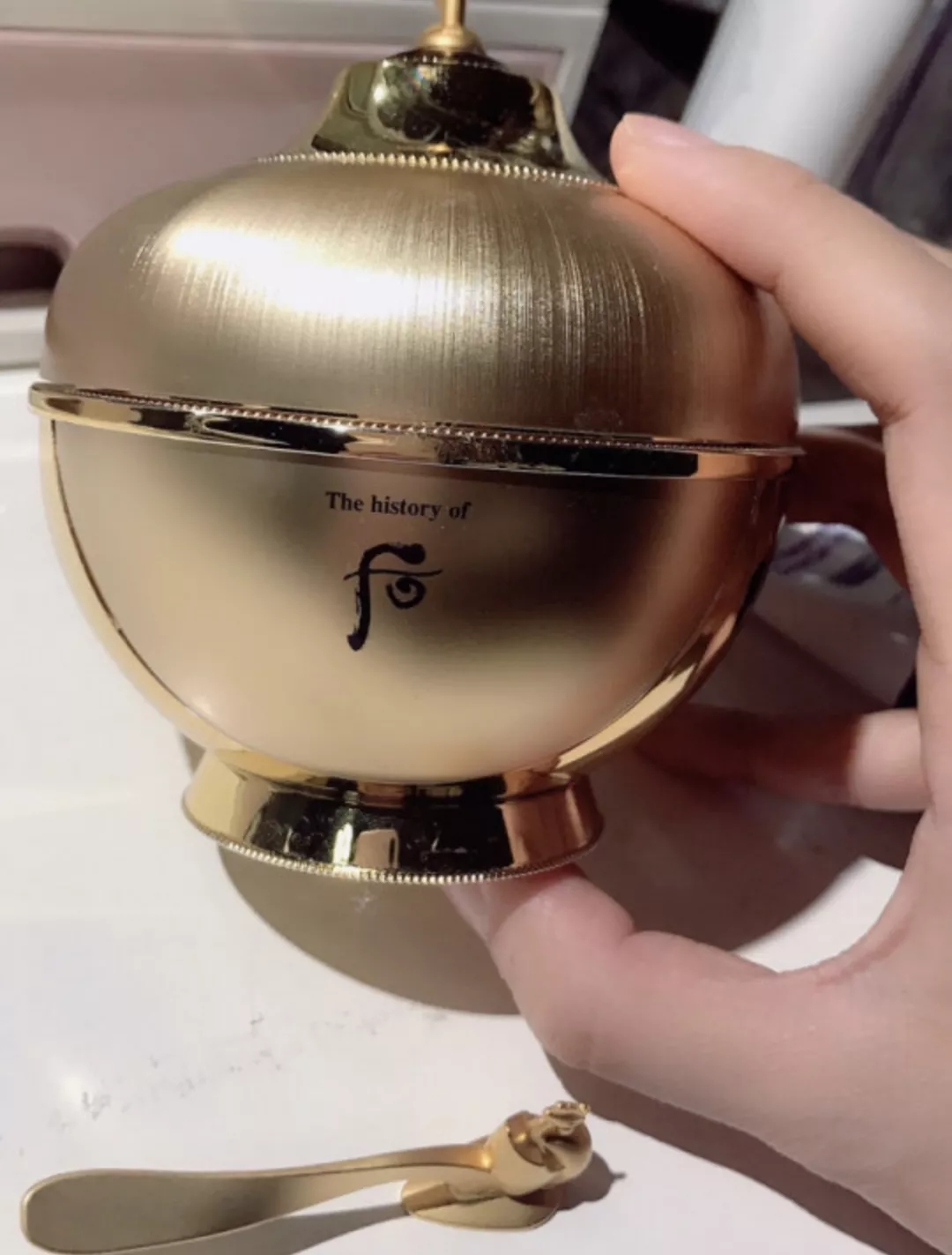 几十块钱真正好用的面霜,差不多一千多块钱的面霜有哪些