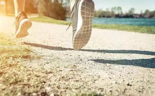 减肥期间怎么快速消肿,减肥时身体浮肿怎么回事