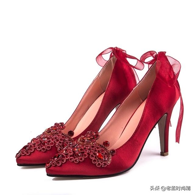 一字带优雅罗马高跟鞋,JIMMYCHOO蝴蝶结高跟鞋