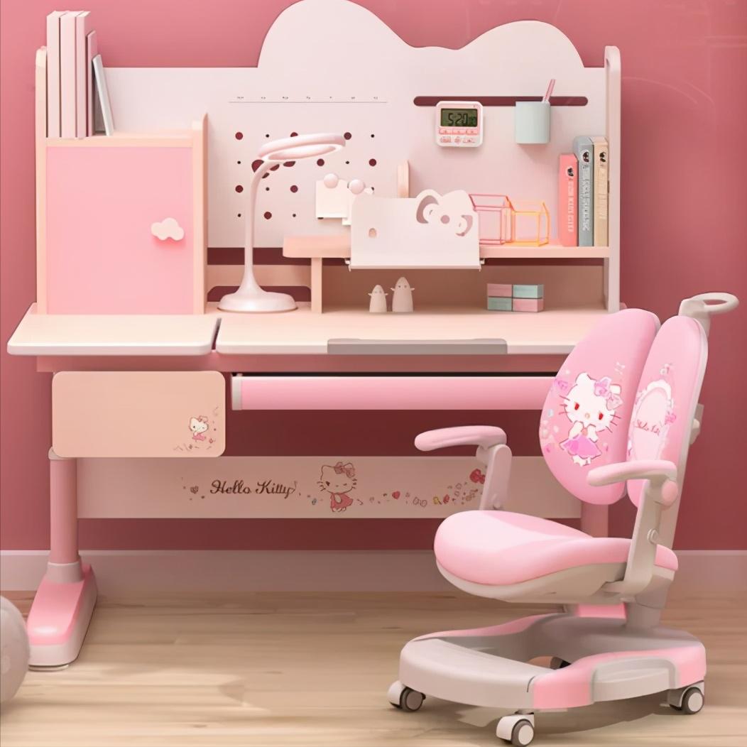 家长一定要给孩子买书桌,家长给孩子买的书桌