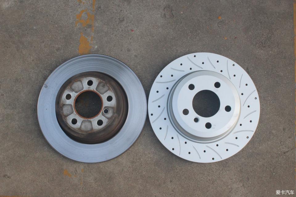 宝马x5前刹车盘标准厚度,宝马x5更换手制动电脑