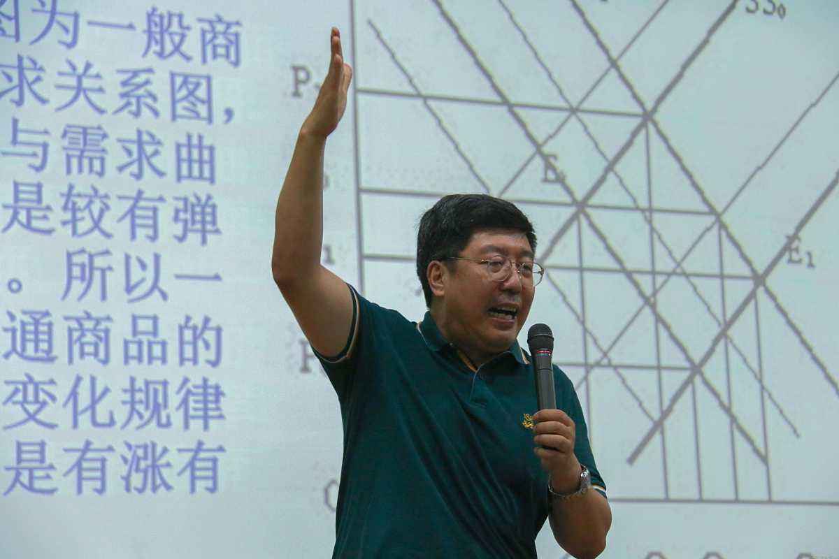 董藩讲房地产现状,董藩说房价没有涨到头