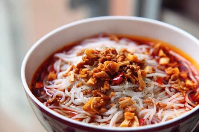 中国最出名的四大米粉,中国的三大小吃是什么