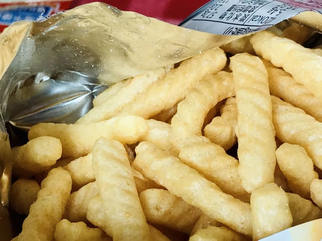 和卡乐比类似的零食,日本零食巨头卡乐比