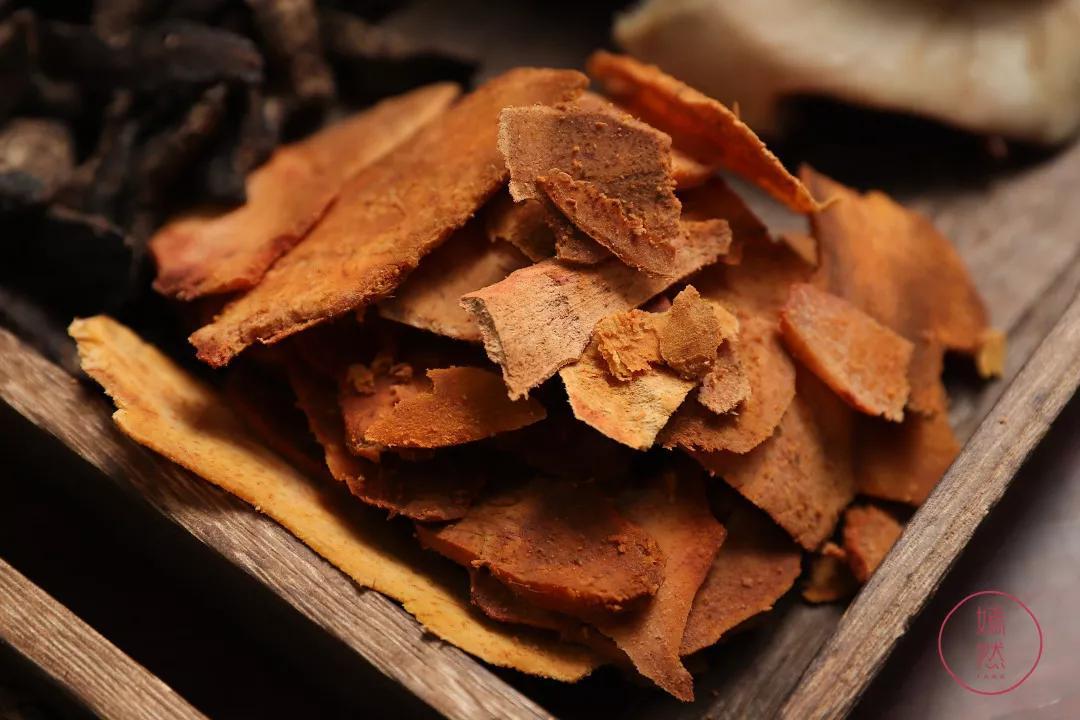 正宗龟苓膏老字号原味,真正的龟苓膏是苦的