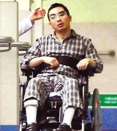 罗美薇是罗明珠吗,罗明珠葬礼罗美薇