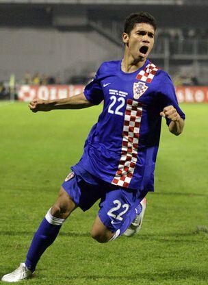 卢西奥代表哪个队赢得欧洲杯,卢西奥中卫有多厉害