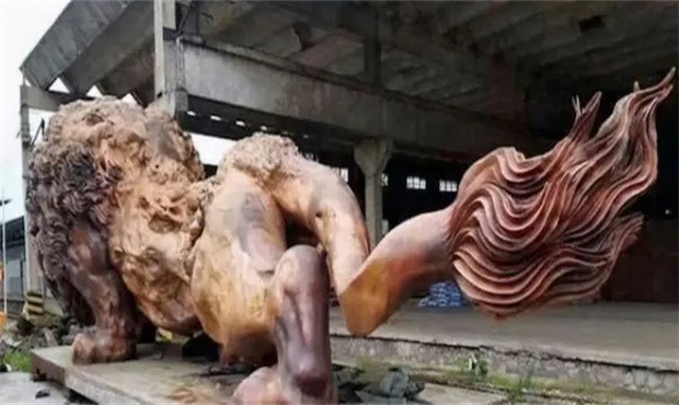 广西300万木雕雄狮,200万左右的雄狮木雕