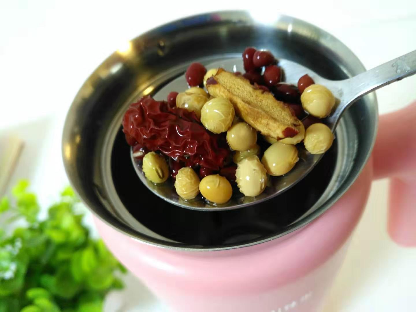 晒晒我们夫妻俩的极简早餐,来晒晒你家的早餐