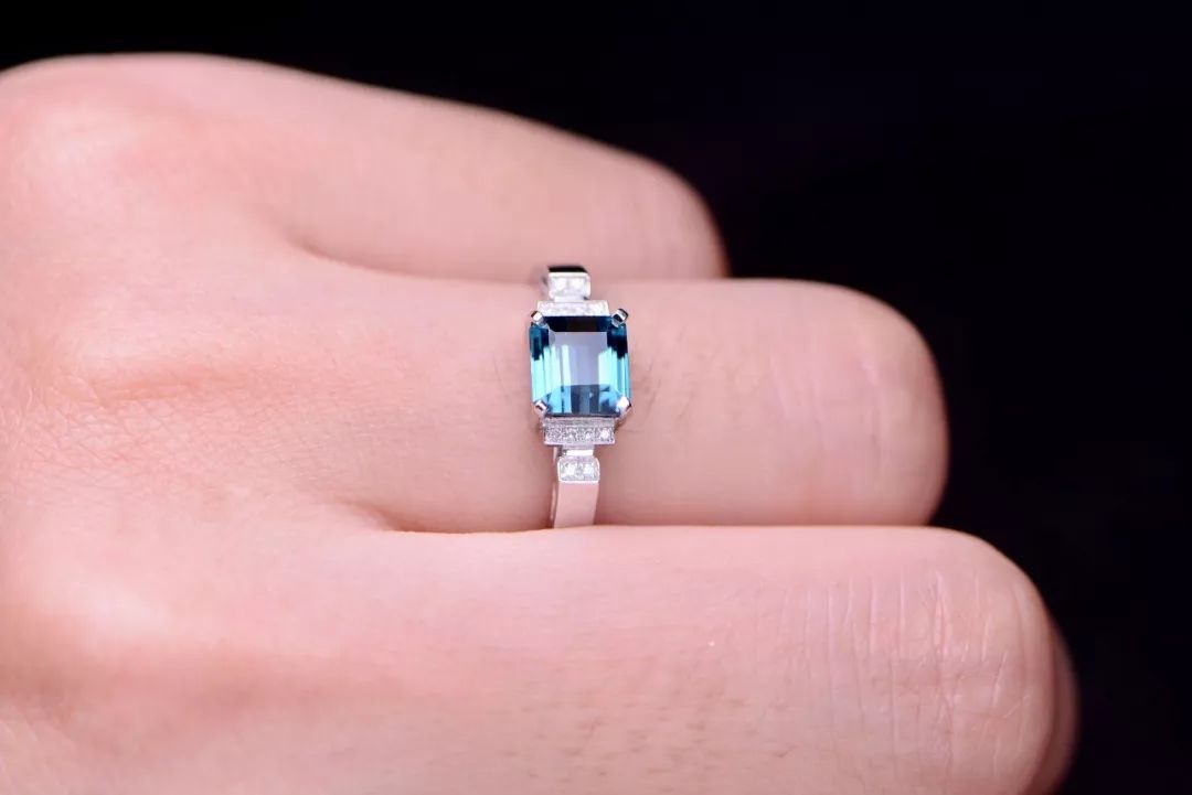 漂亮的成品戒指欣赏无修图